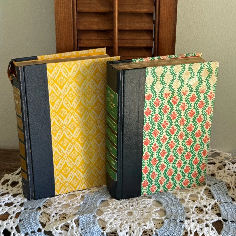 Vintage Readers Digest Books 1969 1977 Set & Patchwork Quilt Chicken Decor